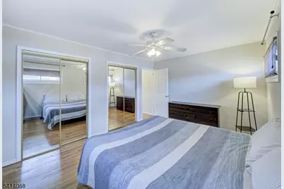 15 Glassboro Rd, Parsippany, NJ 07054 - Photo 13