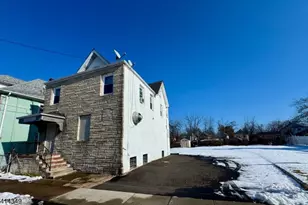 814-20 E 3rd St, Plainfield, NJ 07062 - Photo 1