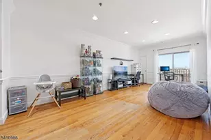 15-19 Tichenor Ln, Newark, NJ 07114 - Photo 3