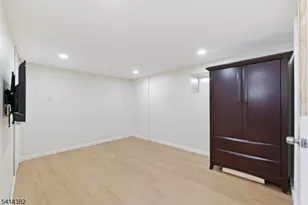 1216 Ringwood Ave, Wanaque, NJ 07420 - Photo 17