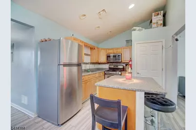 118 Carlisle Ave, Paterson, NJ 07501 - Photo 5