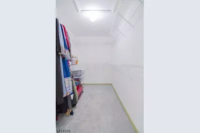 3027 King Ct, Green Brook Township, NJ 08812 - Photo 9