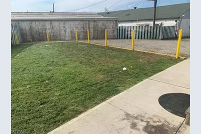 700 Louis Ave, Linden, NJ 07036 - Photo 17