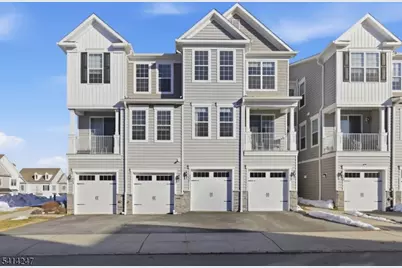 35 Aspen Dr, Cedar Grove, NJ 07009 - Photo 1