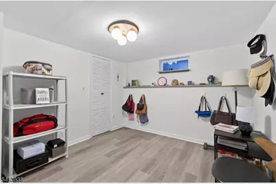 96 Lynwood Rd, Verona, NJ 07044 - Photo 41