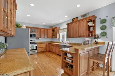 40 Cedar St, Bloomingdale, NJ 07403 - Photo 21