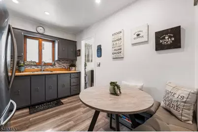 26 Franklin St, Verona, NJ 07044 - Photo 9