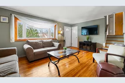 26 Franklin St, Verona, NJ 07044 - Photo 5