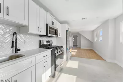 977 Sanford Ave, Irvington, NJ 07111 - Photo 15