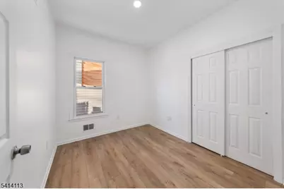 213 N Park St, East Orange, NJ 07017 - Photo 7