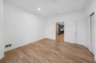 213 N Park St, East Orange, NJ 07017 - Photo 5