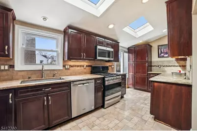 37 Lee Rd, Livingston, NJ 07039 - Photo 11