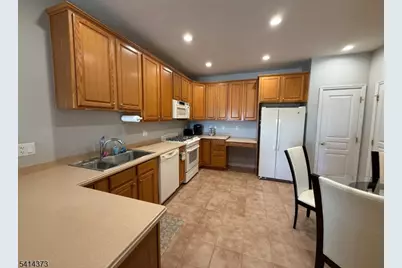 9411 Warrens Way, Wanaque, NJ 07465 - Photo 13