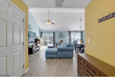 5656 Berkshire Valley Rd, Jefferson Township, NJ 07438 - Photo 5