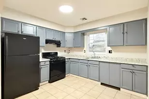 83 Peabody Pl, Newark, NJ 07104 - Photo 5