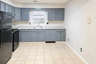 83 Peabody Pl, Newark, NJ 07104 - Photo 7