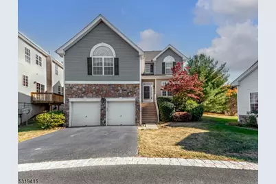 116 Winding Hill Dr, Mount Olive, NJ 07840 - Photo 1