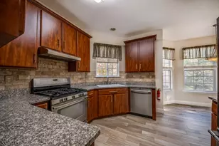 116 Winding Hill Dr, Mount Olive, NJ 07840 - Photo 9