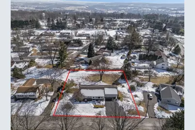 4 Roselle St, Holland Township, NJ 08848 - Photo 3