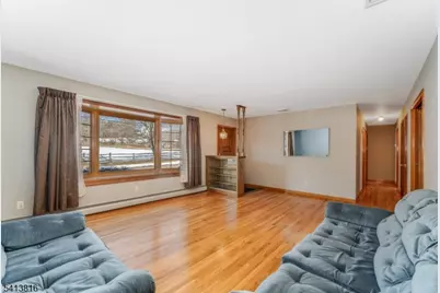 4 Roselle St, Holland Township, NJ 08848 - Photo 19