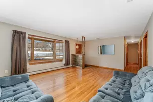 4 Roselle St, Holland Township, NJ 08848 - Photo 19