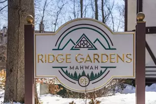 2309 Hemingway Ln, Mahwah, NJ 07430 - Photo 21