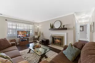 2309 Hemingway Ln, Mahwah, NJ 07430 - Photo 19