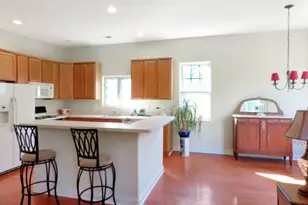 559 Edward St, Lopatcong Township, NJ 08865 - Photo 11