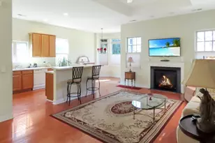 559 Edward St, Lopatcong Township, NJ 08865 - Photo 3