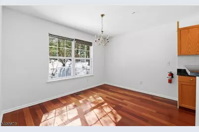 402 Dalton Ct, Denville, NJ 07834 - Photo 7