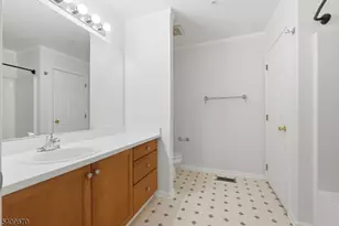 402 Dalton Ct, Denville, NJ 07834 - Photo 21