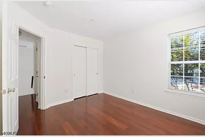 402 Dalton Ct, Denville, NJ 07834 - Photo 17