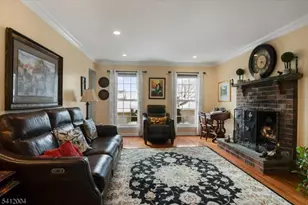 4 Birdseye Cir, Wayne Twp., NJ 07470 - Photo 13