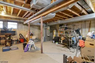 4 Birdseye Cir, Wayne Twp., NJ 07470 - Photo 25