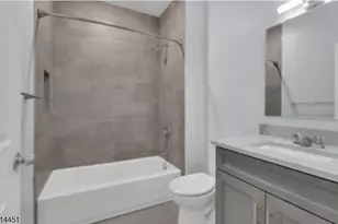 10 Walter Pl, Irvington, NJ 07111 - Photo 11