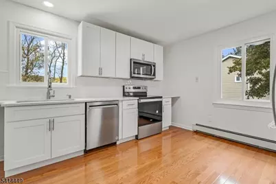 60 Kenvil Ave, Roxbury Township, NJ 07876 - Photo 17