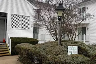 20 Smithfield Ct, Bernards Township, NJ 07920 - Photo 1