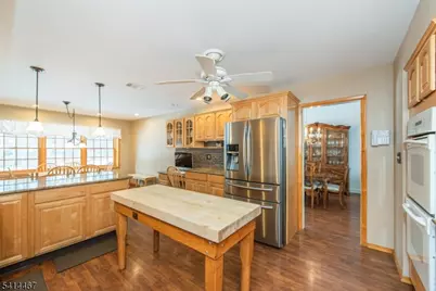 9 Nantes Rd, Parsippany, NJ 07054 - Photo 7