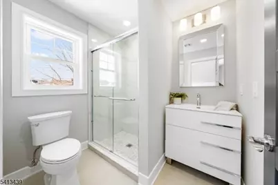 1121 Jeanette Ave, Union Township, NJ 07083 - Photo 21