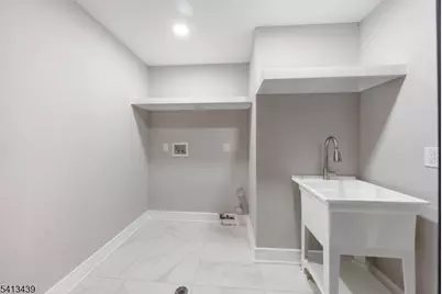 1121 Jeanette Ave, Union Township, NJ 07083 - Photo 25