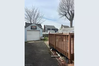 1020 Harding Rd, Elizabeth, NJ 07208 - Photo 3