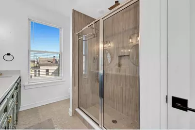 974 Summit Ave #401, Jersey City, NJ 07307 - Photo 31