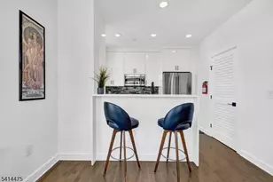 974 Summit Ave, Jersey City, NJ 07307 - Photo 23