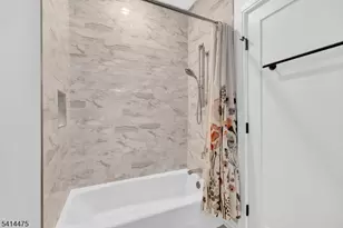 974 Summit Ave, Jersey City, NJ 07307 - Photo 25