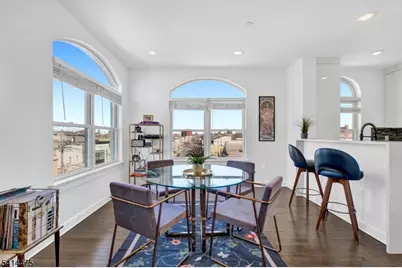 974 Summit Ave #401, Jersey City, NJ 07307 - Photo 17