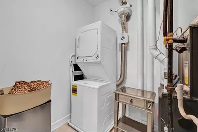 974 Summit Ave #401, Jersey City, NJ 07307 - Photo 35