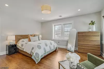 5 Canterbury Dr, Montclair, NJ 07042 - Photo 19