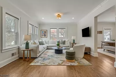 5 Canterbury Dr, Montclair, NJ 07042 - Photo 5