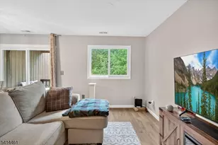 1 Purgatory Ct, Vernon, NJ 07462 - Photo 5