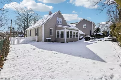 17 Cherokee Rd, Cranford Township, NJ 07016 - Photo 17